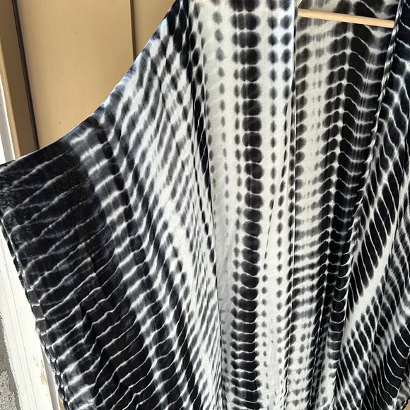 Michael Stars Boho Beachy Tie Dye Multi Use Kimono Topper Scarf Wrap - Picture 3 of 8